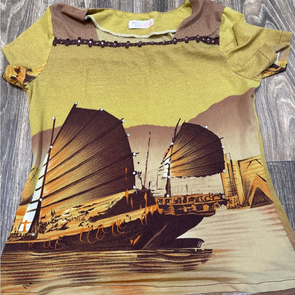 Scenic Print Yellow and Brown Women's Top
